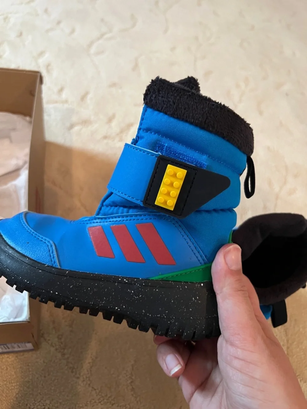 Adidas x LEGO Winterplay I boots US 10